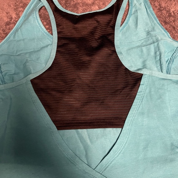 Tank top - Picture 3 of 5